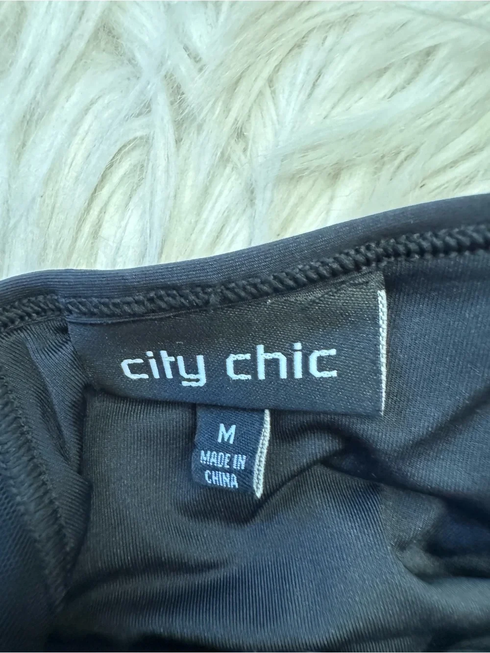 City Chic Med Black Mesh Underwire Racerback Swimsuit Top Tankini Slimming
